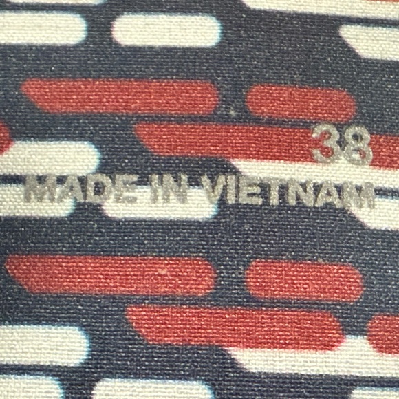 NWT G/Fore Maverick Hybrid Shorts Men's Red Navy Geometric Golf Performance 38/8 - Picture 10 of 10